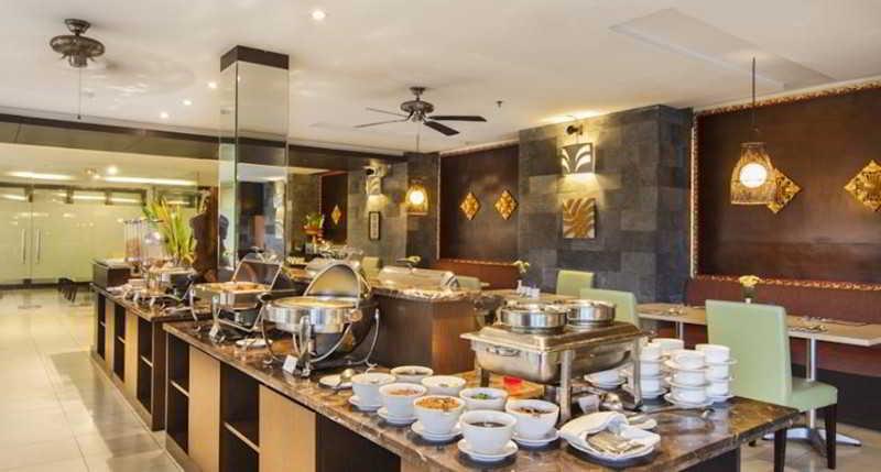 Grand Kuta Hotel And Residence Легиан Екстериор снимка