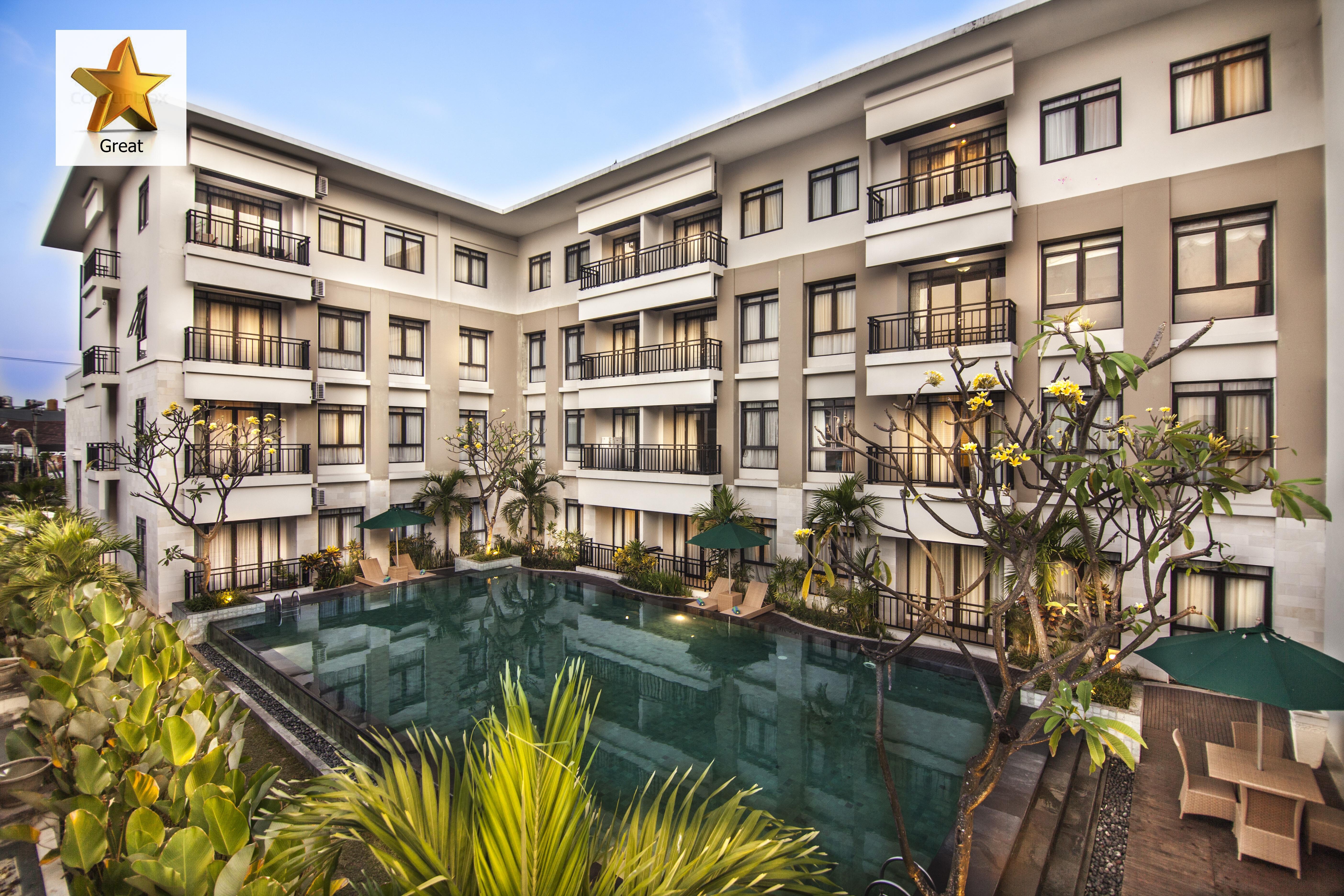 Grand Kuta Hotel And Residence Легиан Екстериор снимка